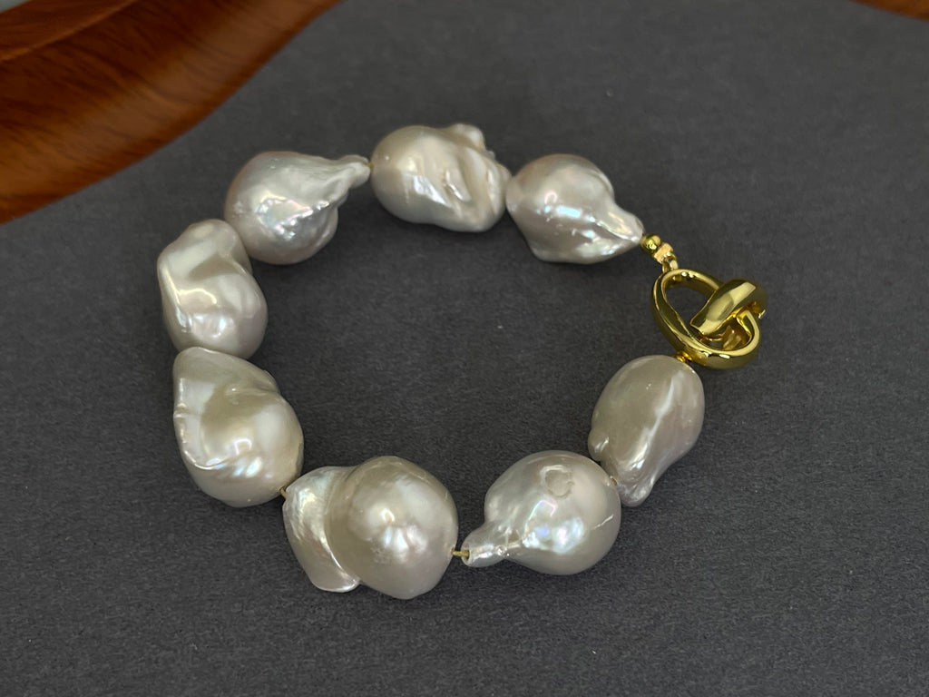 Whisper of Pearl